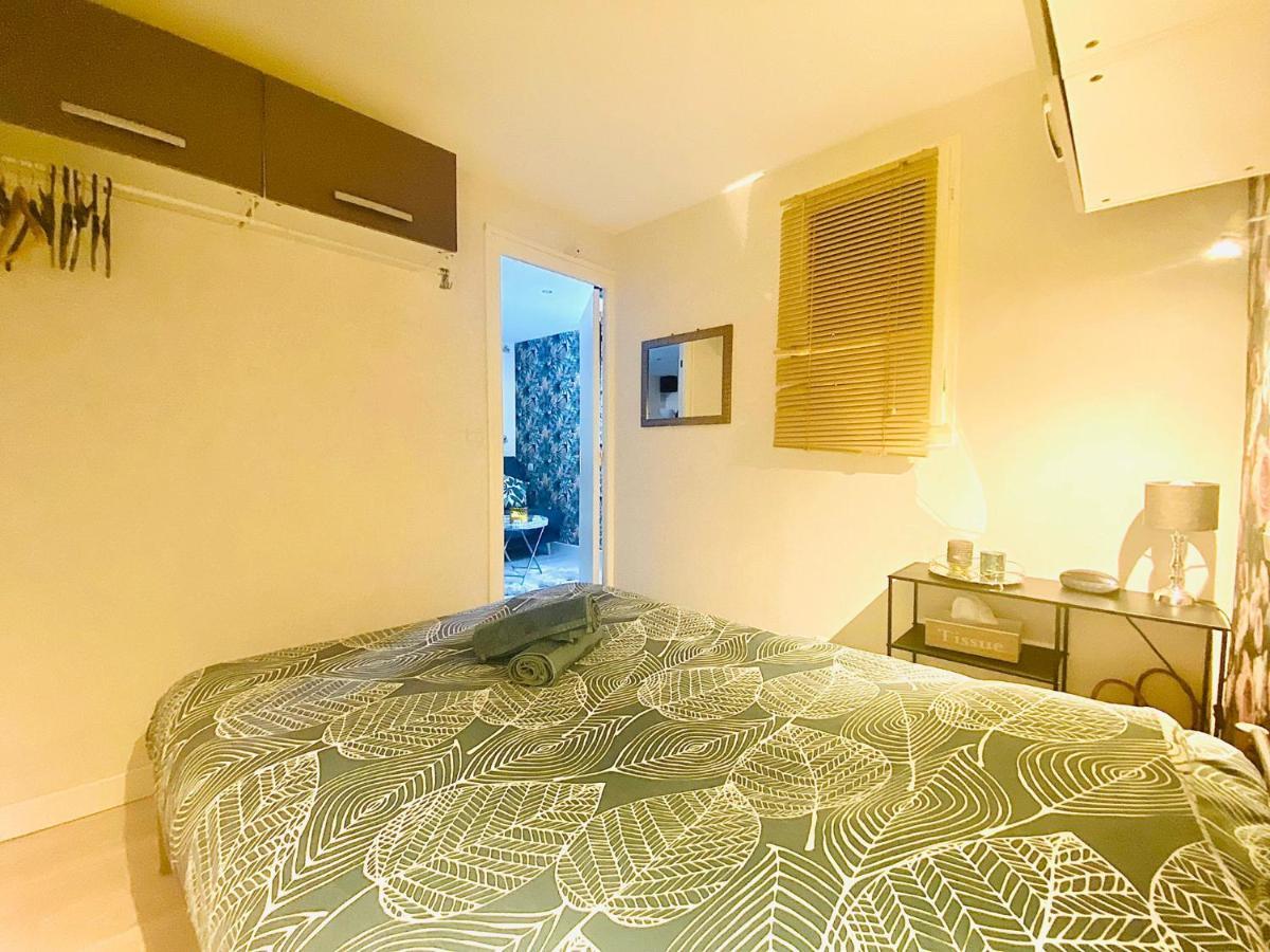 Appartement Proche Mer Avec Piscine Et Parking Fleury  Exteriör bild